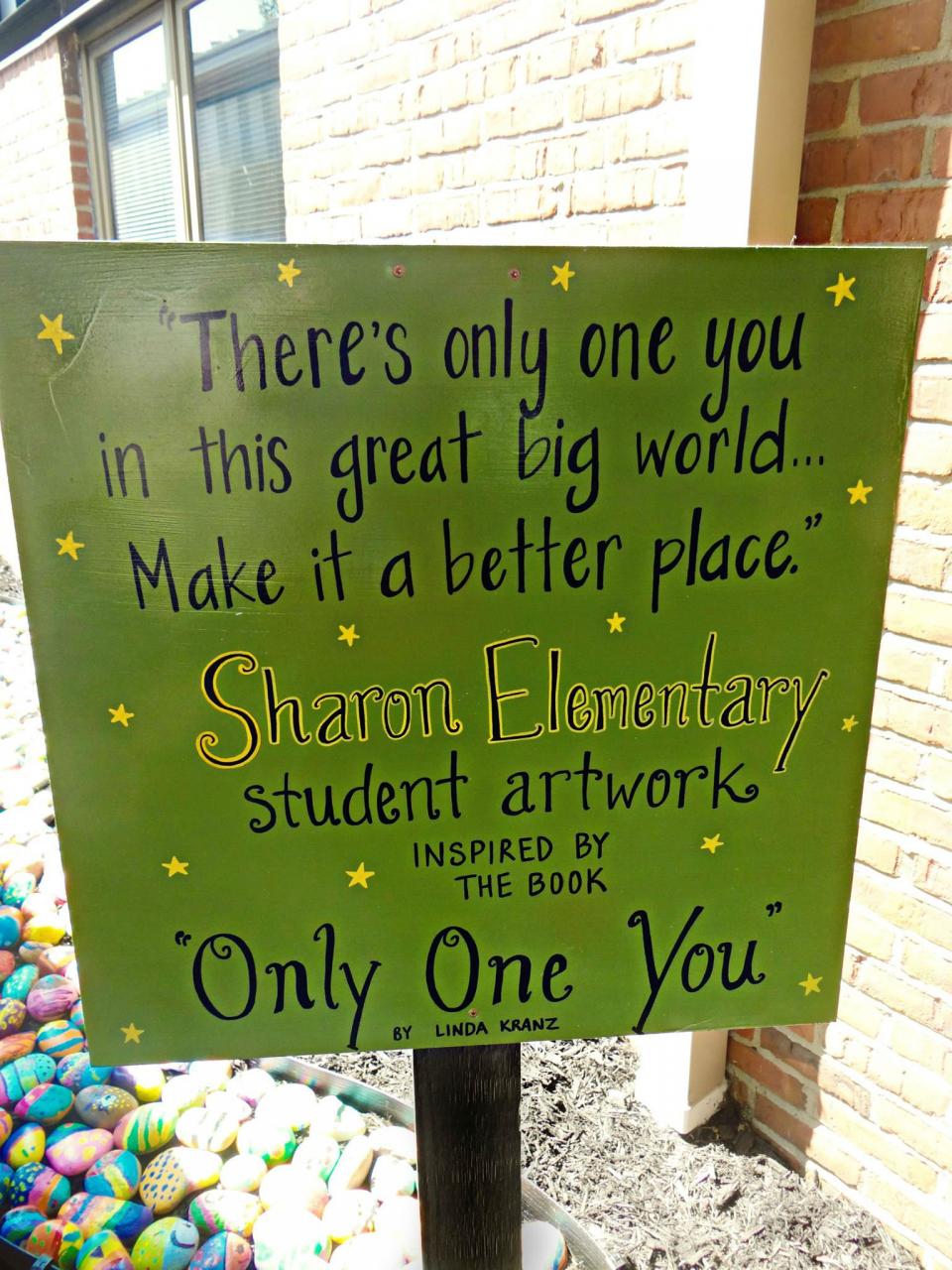 One Rock Per Student Leads to a Beautiful Elementary School Art Project